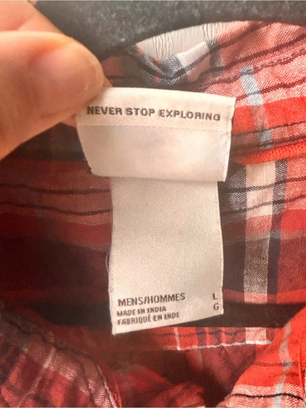 Men's Red Plaid Short-Sleeve Button-Up Shirt